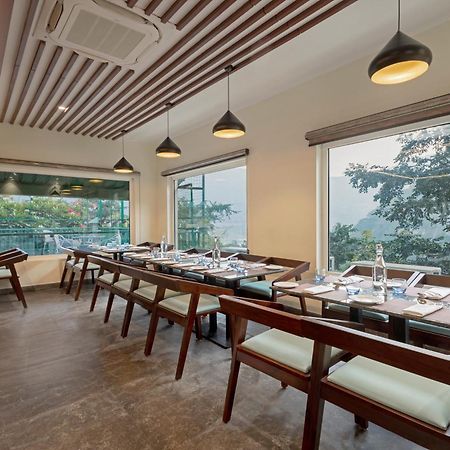 Sterling Corbett Hotel Garjia Buitenkant foto