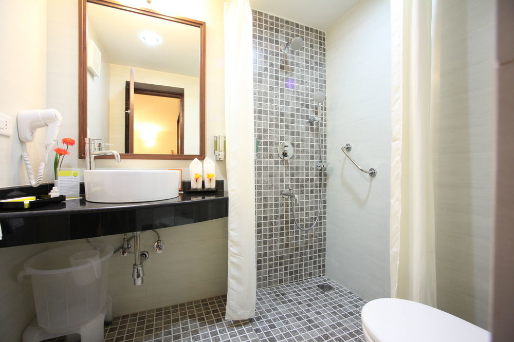Sterling Corbett Hotel Garjia Buitenkant foto